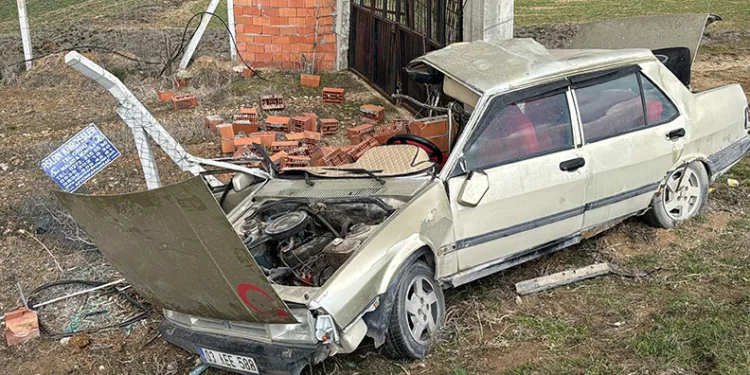 Afyonkarahisar’da trafik kazası: 1 ölü, 6 yaralı
