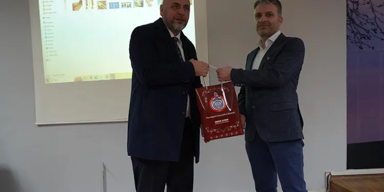 BAREM sakinlerine moral konseri
