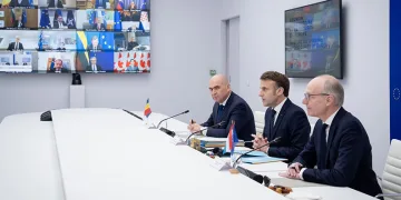 Kurtulmuş, Nagoya’da Türk Vatandaşlarıyla Buluştu