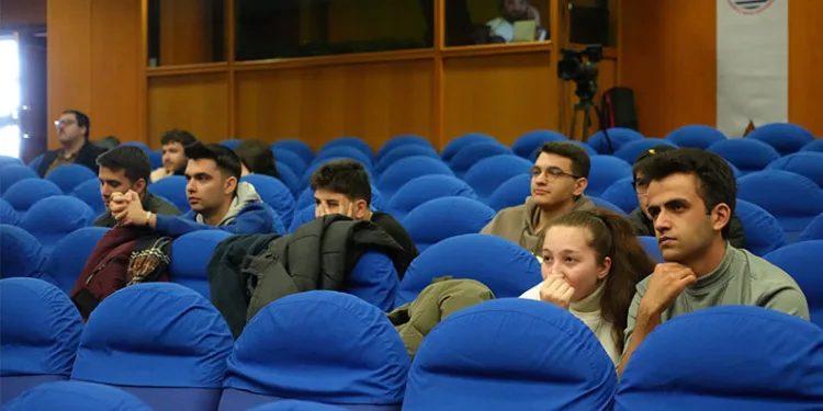 “AB’yi içine düştüğü çıkmazdan sadece Türkiye kurtarabilir”
