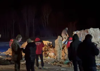 Bitlis’te kaçak göçmen taşıyan tırın gizli bölmesi çöktü: 1 ölü, 4 yaralı