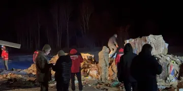 Bitlis’te kaçak göçmen taşıyan tırın gizli bölmesi çöktü: 1 ölü, 4 yaralı