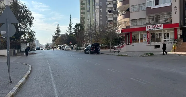 Bitlis’te kaçak göçmen taşıyan tırın gizli bölmesi çöktü: 1 ölü, 4 yaralı