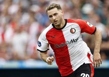 Milan, Santiago Gimenez’i kadrosuna kattı