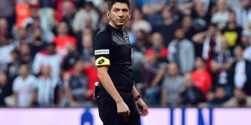 Yaşar Kemal Uğurlu hakemliği bıraktı