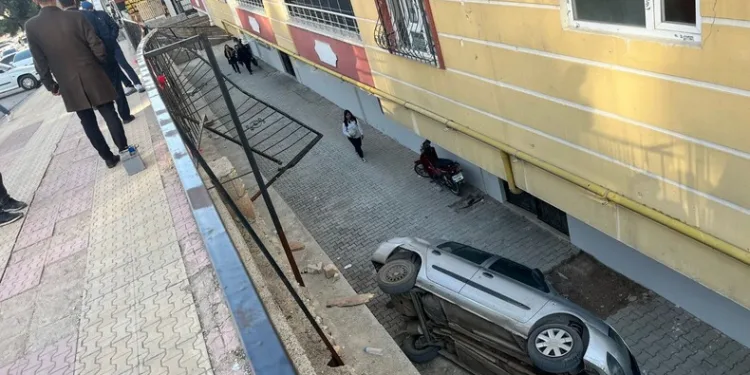 Kaçak kazı yapan 10 şüpheli jandarmaya takıldı