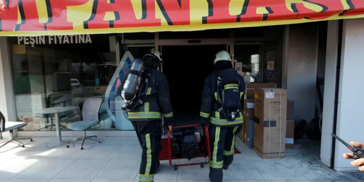Kaçak kazı yapan 10 şüpheli jandarmaya takıldı