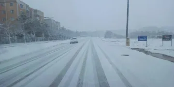 Büyükçekmece’de kartpostallık kar manzarası