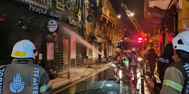 Adana’da bin litre kaçak akaryakıt ele geçirildi