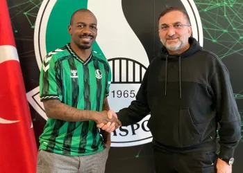 Chelsea, Lazio gibi takımlarda forma giyen Kakuta, Sakaryaspor’da