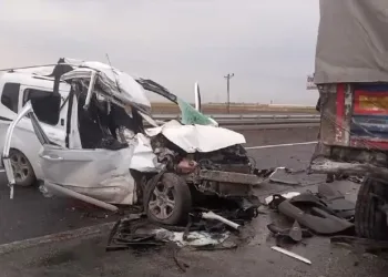 Mardin’de kamyon ile kamyonet çarpıştı: 1 ölü