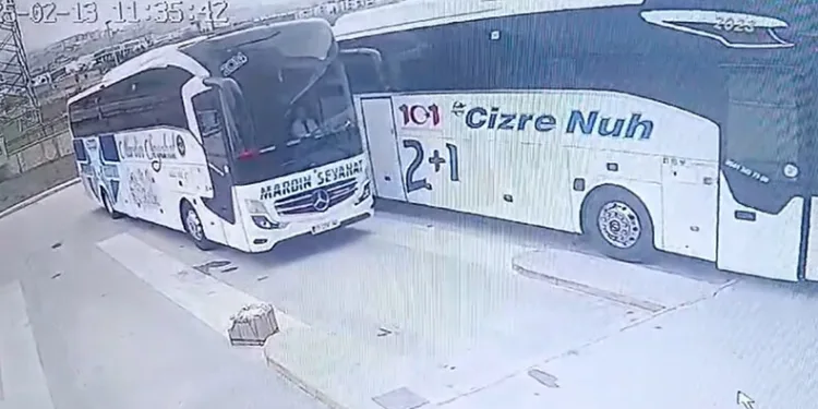 Halk otobüsünde korku dolu anları yaşanmıştı: Şoförün şekeri ve tansiyonu düşmüş