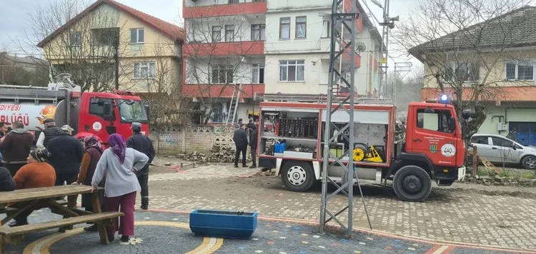 Çanakkale’de tır ile otomobil çarpıştı: 1 yaralı