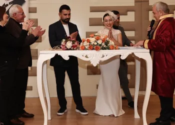 Sevgililer Günü nikahları Başkan Şadi Özdemir’den