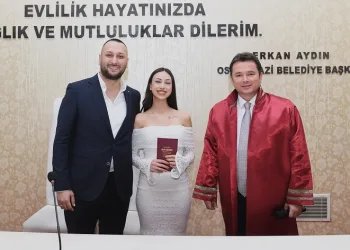 Nikahı kıyılacak çifte Başkan Aydın’dan ‘Sevgililer Günü’ sürprizi
