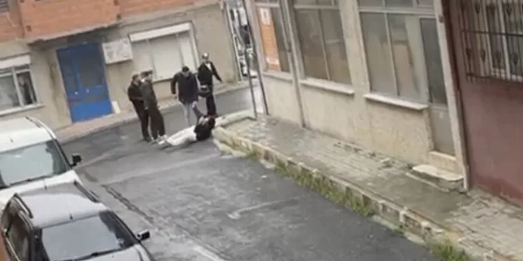 Tekirdağ’da ev yangını: 2 kişi dumandan etkilendi