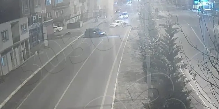Tekirdağ’da ev yangını: 2 kişi dumandan etkilendi