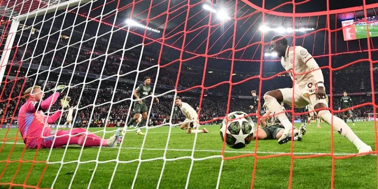 Şampiyonlar Ligi’nde son 16’ya kalan 4 takım belli oldu
