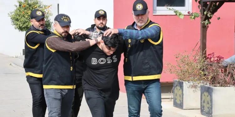 8 ayrı suçtan aranan şahıs, Seydikemer’de yakalandı