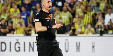 Hüseyin Göçek: “Yabancı hakemin gelip Türkiye’de görev alması üzüntü verici”