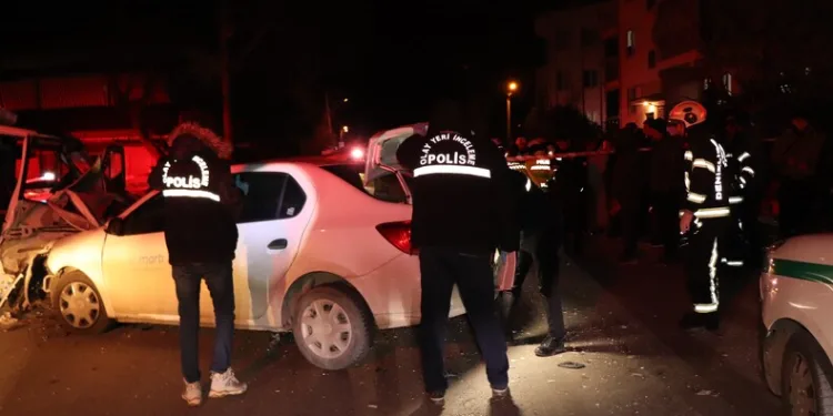 Ahşap evde çıkan yangın korkuttu