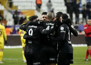 Trendyol Süper Lig: Eyüpspor: 1 – Beşiktaş: 3