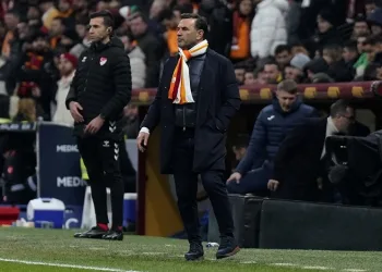 Okan Buruk’un 13. derbisi