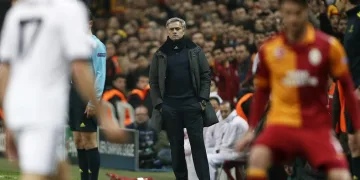 Jose Mourinho, 3. derbisinde ilk peşinde