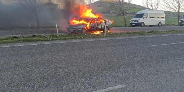 Konya’da uyuşturucu tacirlerine operasyon