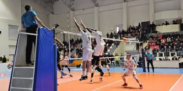 Efeler Ligi: TÜRŞAD: 1 – Bursa Büyükşehir Belediyespor: 3