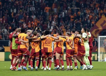 Galatasaray’da hedef derbiyi kazanıp, kayıpsız devam etmek