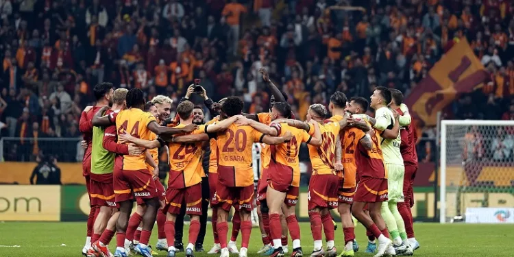 Galatasaray’da hedef derbiyi kazanıp, kayıpsız devam etmek