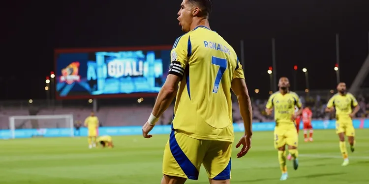 40 yaşındaki Cristiano Ronaldo, kariyerinin 925. golünü attı