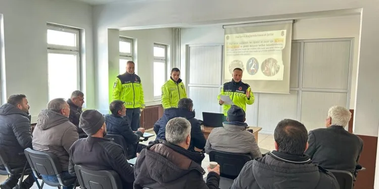 Emniyetten güvenli sürücülük farkındalığı