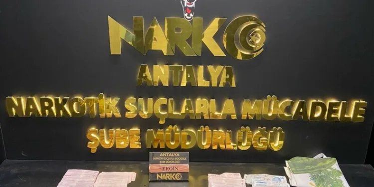 Emniyetten güvenli sürücülük farkındalığı