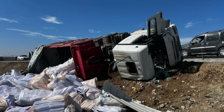 Bayburt polisi 4 yıl 2 ay kesinleşmiş cezası olan şüpheliyi yakaladı