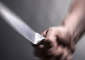 Güney Kore’de öğretmen öğrencisini bıçakladı