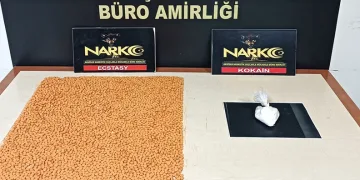Akhisar’da uyuşturucu tacirlerine darbe: 3 kişi tutuklandı