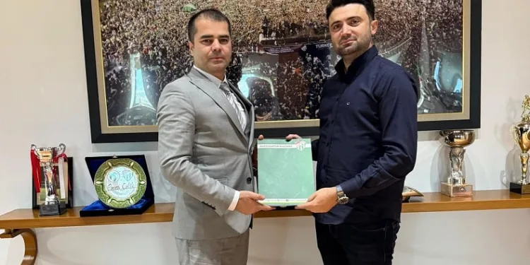 Enes Çelik