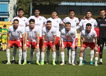 1923 Mustafakemalpaşaspor, deplasmandan 1 puanla döndü