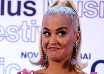 Katy Perry uzaya gidiyor