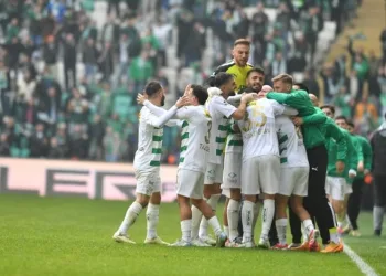 Bursaspor 3 puana odaklandı
