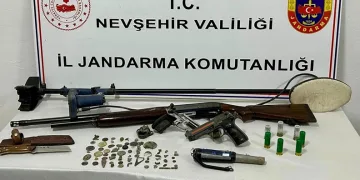 Nevşehir’de 68 tarihi obje ve sikke ele geçirildi