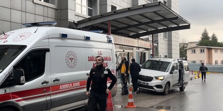 Öğretmenin doğum günü sürprizi 14 öğrenciyi zehirledi