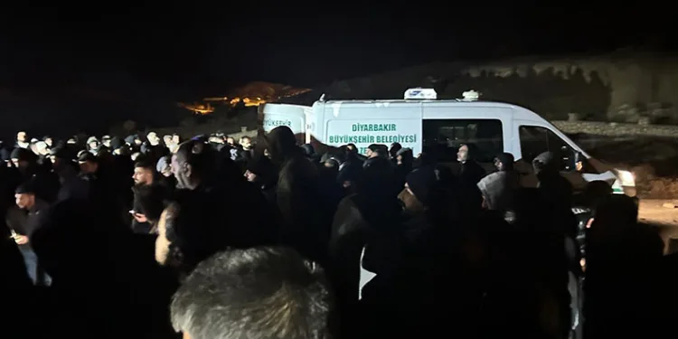Diyarbakır’da aile arasındaki kavga: 2 ölü