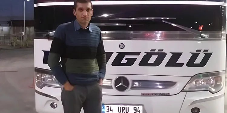 Feci kazada hayatını kaybeden otobüs muavini son yolculuğuna uğurlandı