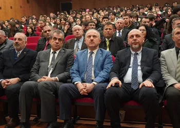 Bekir Aydın’dan Erdemoğlu’na Teşekkür