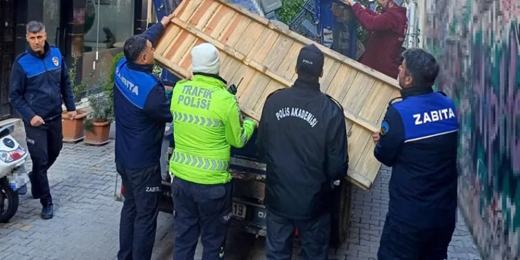 Yumurtalık’taki Sanko Limanı’nda çıkan yangın sonrası vatandaş tedirgin