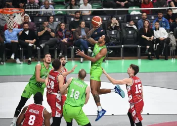 TOFAŞ Fiba Europe Cup’ta İspanya deplasmanında çeyrek final peşinde