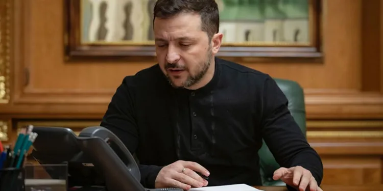Trump, Zelenskiy ile telefonda görüştü